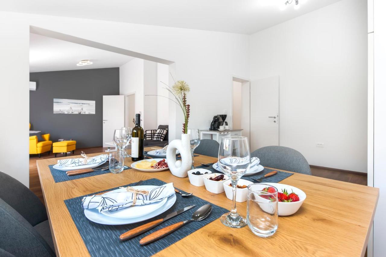 Apartments E&M Πούλα Εξωτερικό φωτογραφία