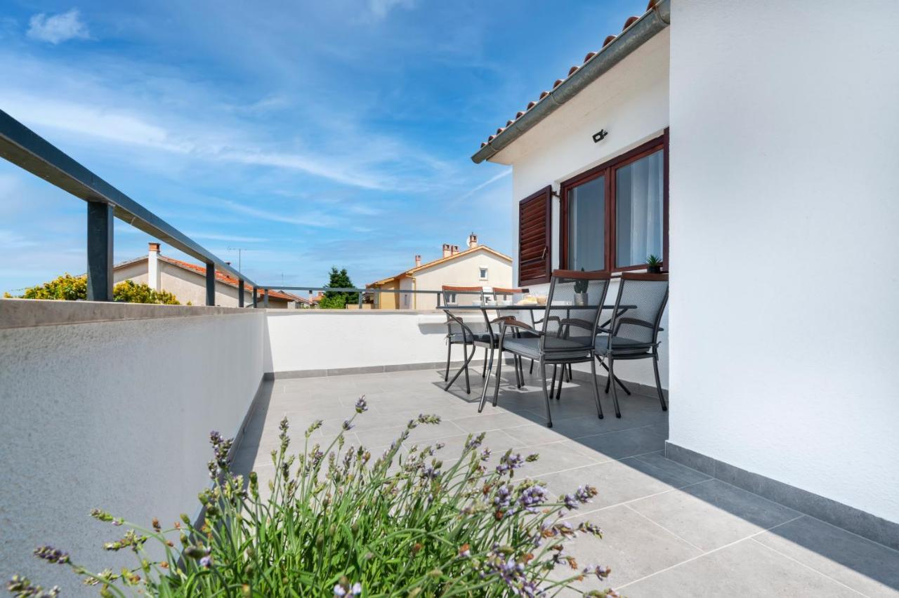 Apartments E&M Πούλα Εξωτερικό φωτογραφία